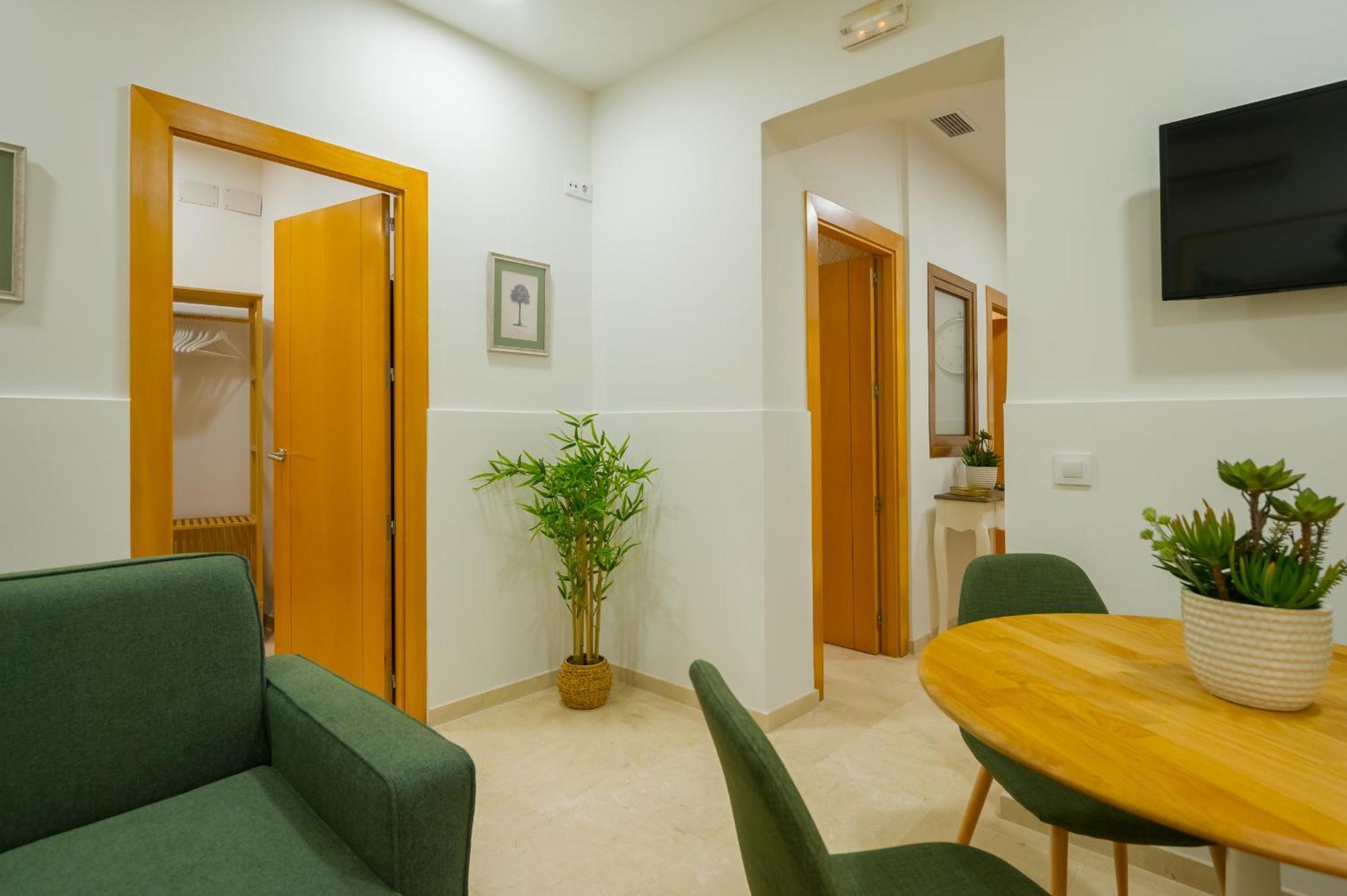 Fantastico 2H+1B Plaza Del Museo Apartment เซบีญา ภายนอก รูปภาพ
